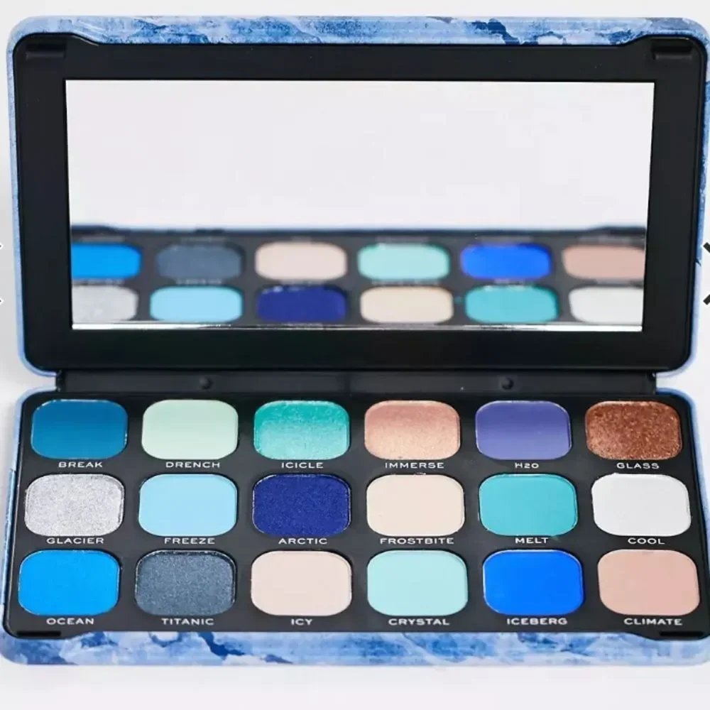 Revolution Beauty Forever Flawless Eyeshadow‎ Palette